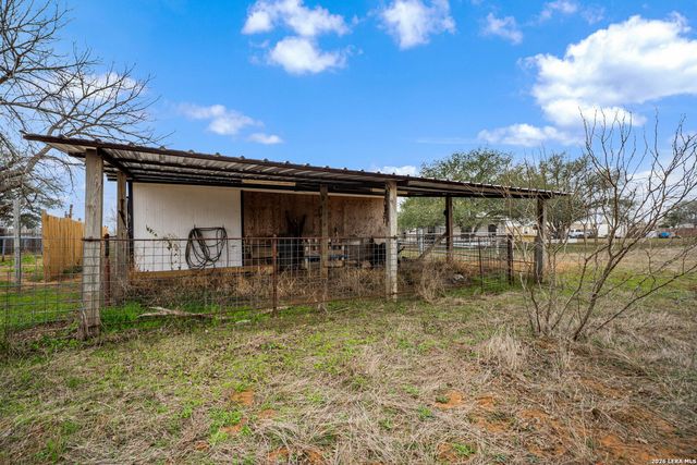 421 Coughran, Pleasanton, TX 78064