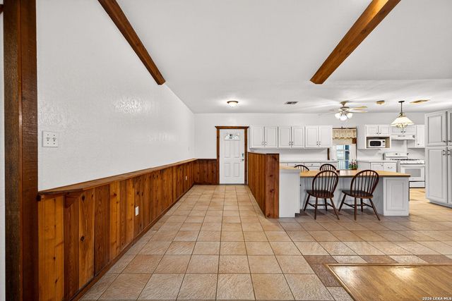 421 Coughran, Pleasanton, TX 78064