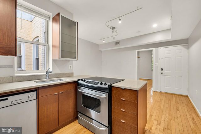 1512 10TH ST NW, Washington, DC 20001