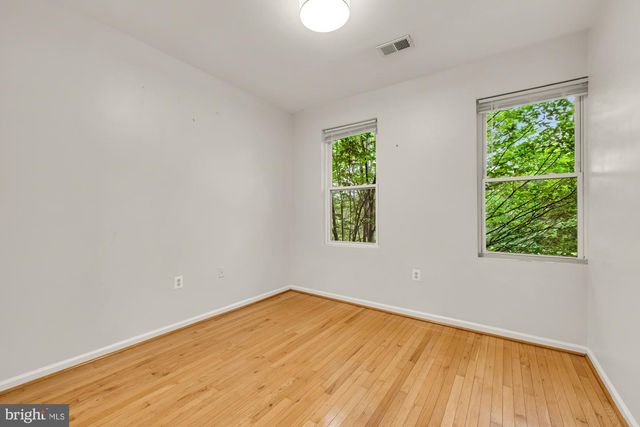 1512 10TH ST NW, Washington, DC 20001