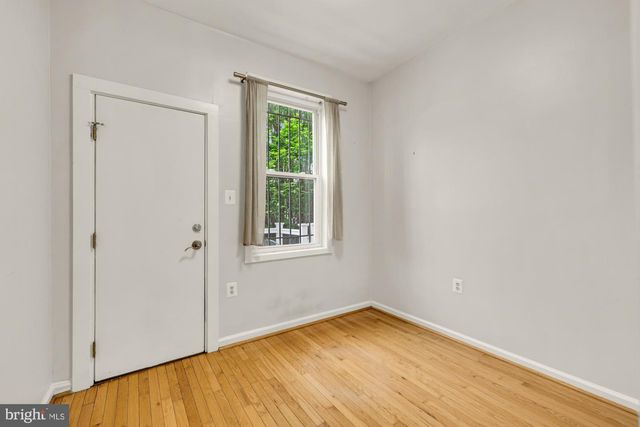 1512 10TH ST NW, Washington, DC 20001
