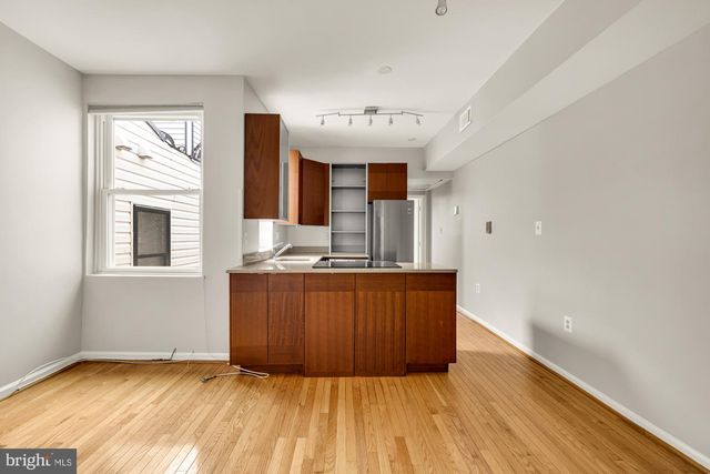 1512 10TH ST NW, Washington, DC 20001