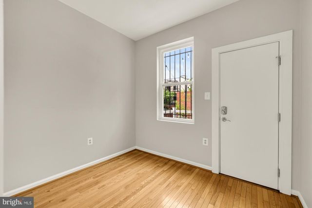 1512 10TH ST NW, Washington, DC 20001