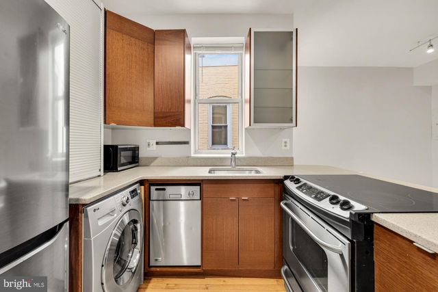 1512 10TH ST NW, Washington, DC 20001