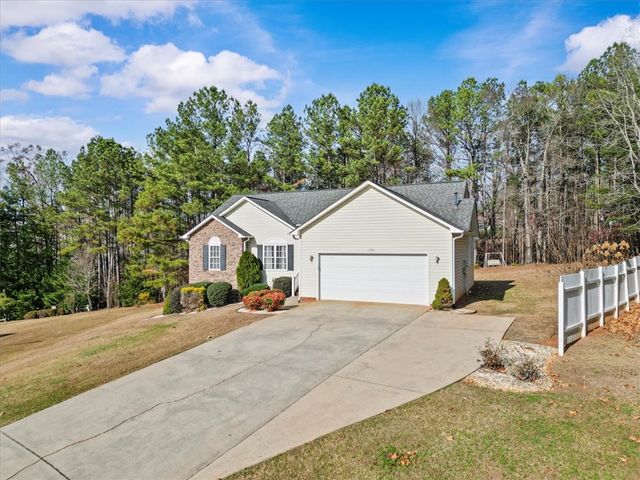 109 English Holley Court, Pickens, SC 29671