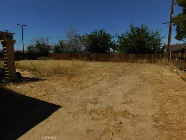 9037 S Loop, California City, CA 93505