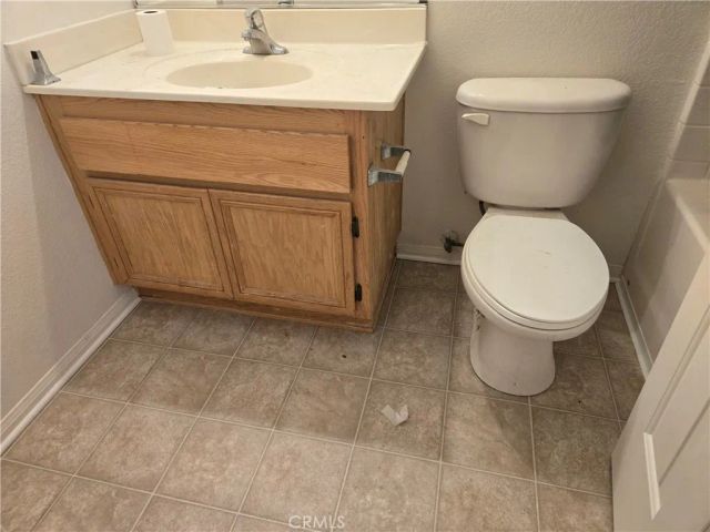 9037 S Loop, California City, CA 93505