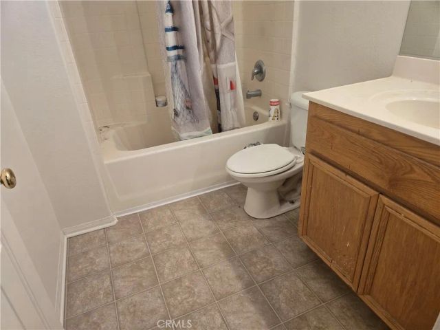 9037 S Loop, California City, CA 93505