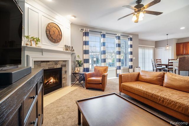 2418 Premier Lane, Canton, MI 48188