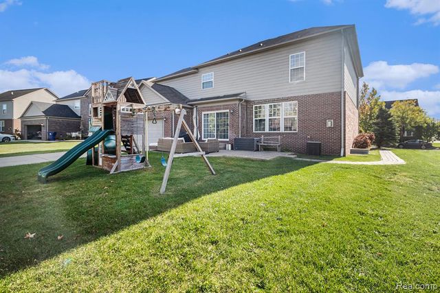 2418 Premier Lane, Canton, MI 48188