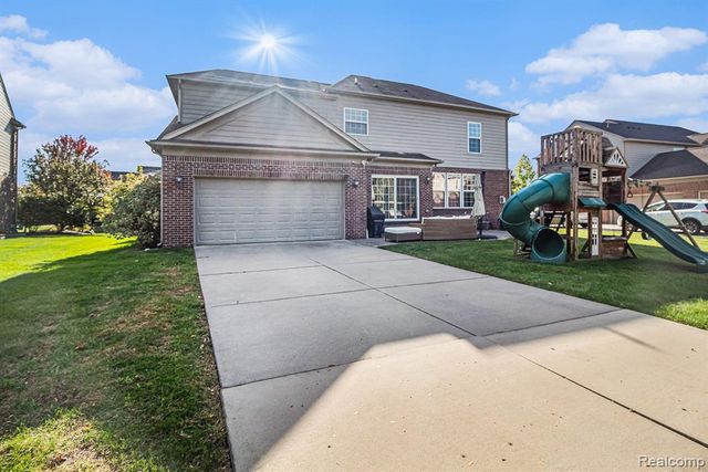 2418 Premier Lane, Canton, MI 48188