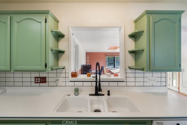 444 Myrtlewood, Calimesa, CA 92320