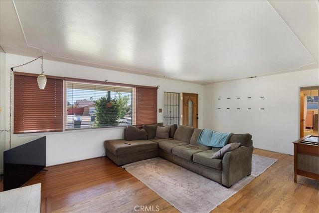 444 Myrtlewood, Calimesa, CA 92320