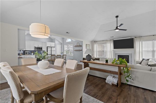 3607 Dupont CIR, Virginia Beach, VA 23455