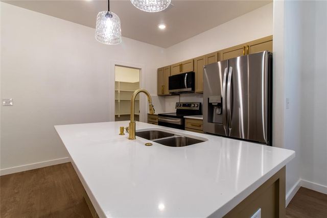 4212 N Shadybrook Drive, Oklahoma City, OK 73110