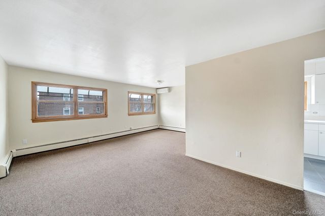 80-24 138th Street, Briarwood, NY 11435