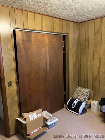 5449 N Terry Road, Austin, IN 47102