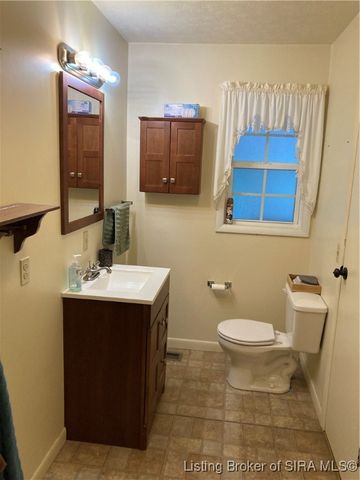 5449 N Terry Road, Austin, IN 47102