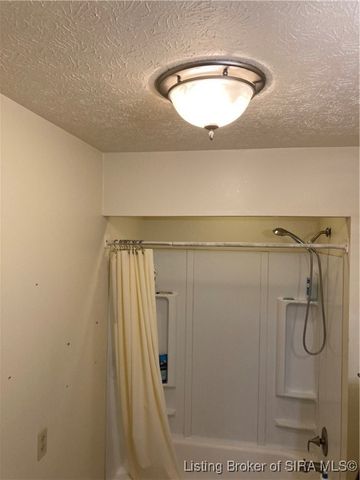 5449 N Terry Road, Austin, IN 47102