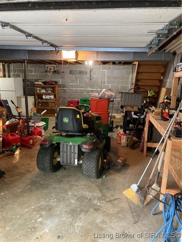 5449 N Terry Road, Austin, IN 47102