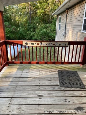 5449 N Terry Road, Austin, IN 47102