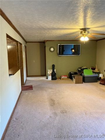 5449 N Terry Road, Austin, IN 47102