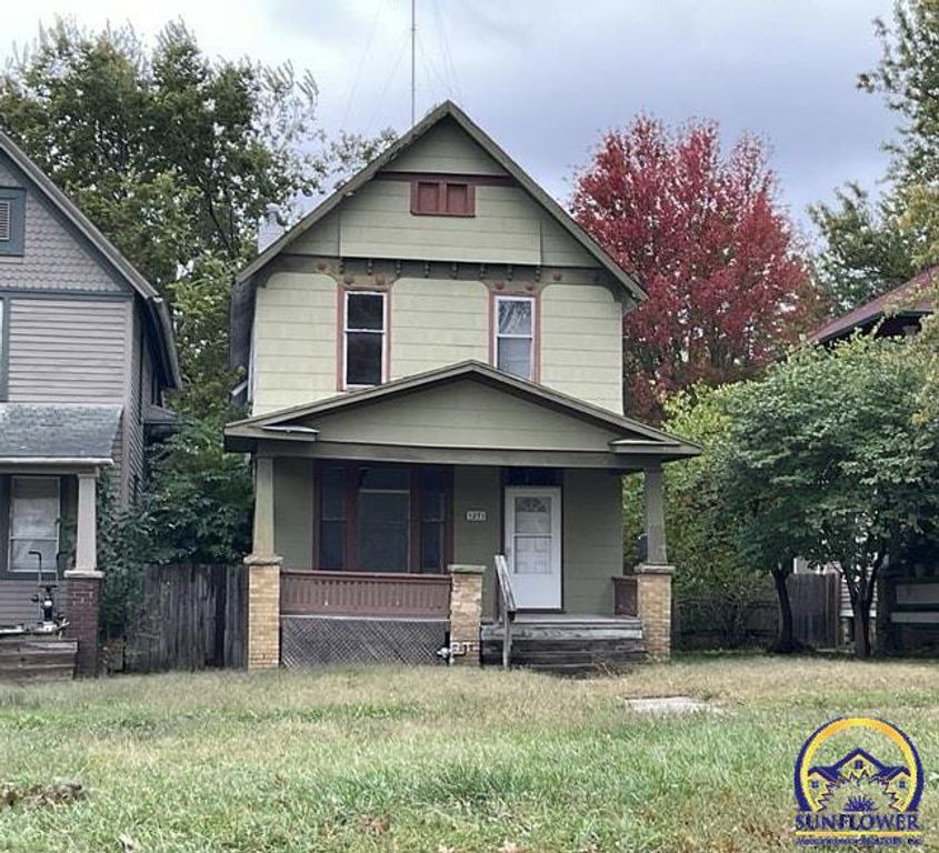 1271 SW Tyler ST, Topeka, KS 66612