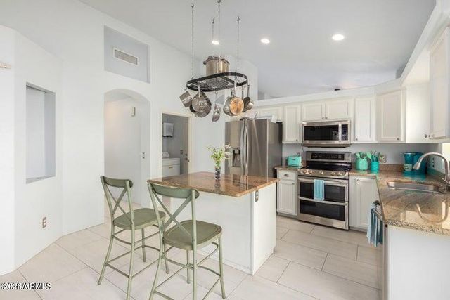 18605 N 21ST Street, Phoenix, AZ 85024