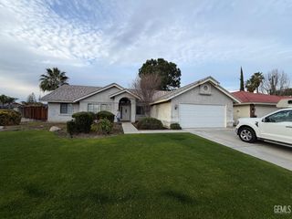 3313 Colony Oak Street, Bakersfield, CA 93311