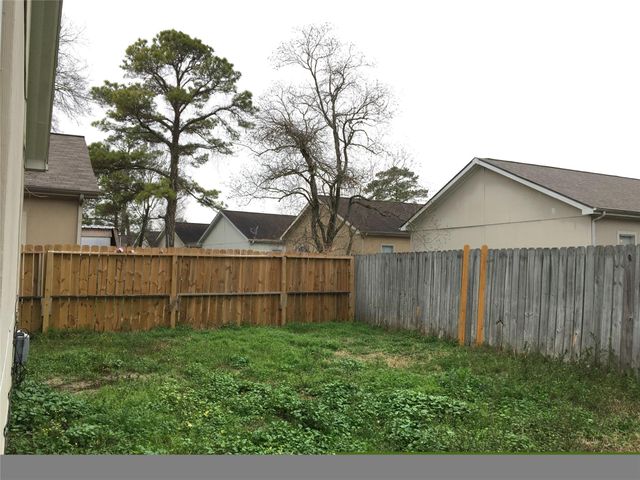 11811 Greensbrook Forest Drive, Houston, TX 77044