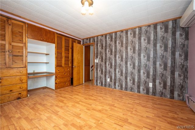 2125 Lakeview Road, Hamburg, NY 14085