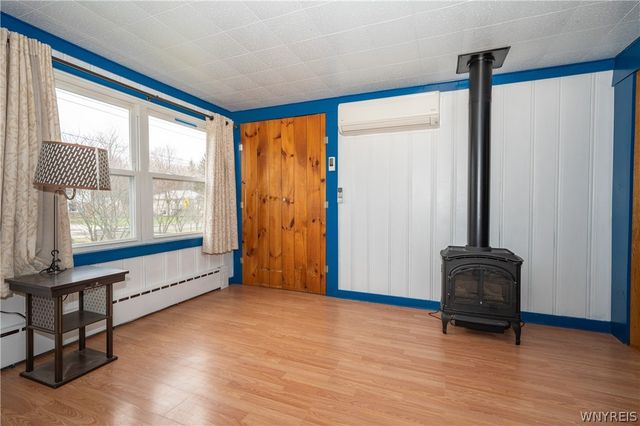 2125 Lakeview Road, Hamburg, NY 14085