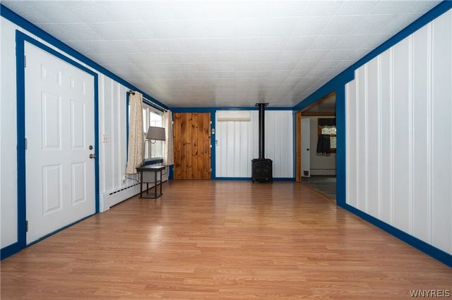 2125 Lakeview Road, Hamburg, NY 14085