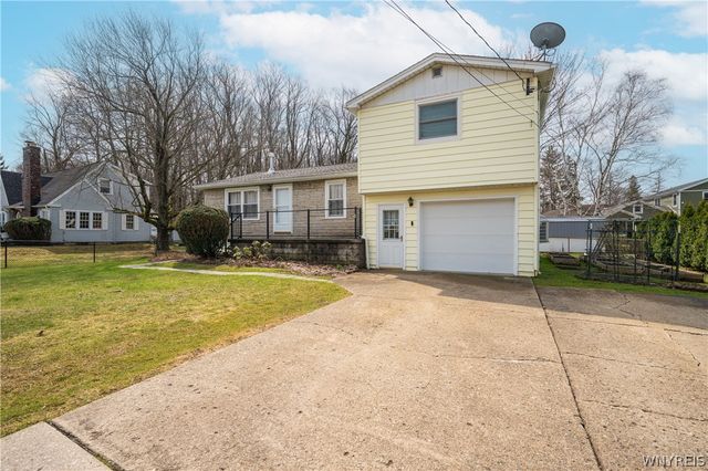 2125 Lakeview Road, Hamburg, NY 14085