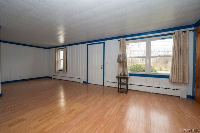 2125 Lakeview Road, Hamburg, NY 14085