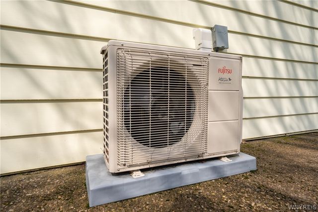 2125 Lakeview Road, Hamburg, NY 14085