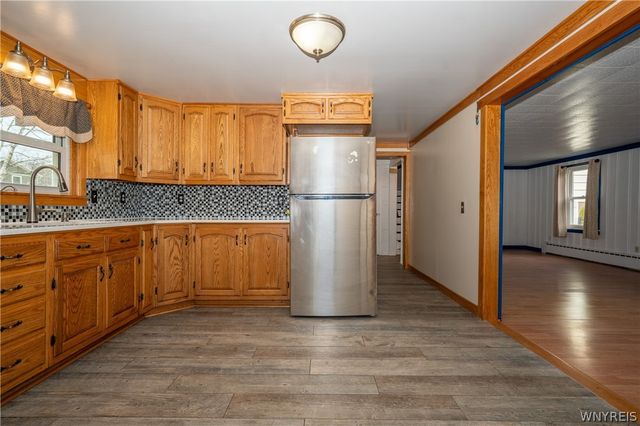 2125 Lakeview Road, Hamburg, NY 14085