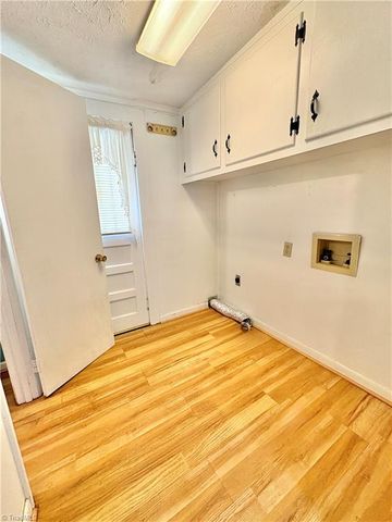 215 Clifton Street, Eden, NC 27288