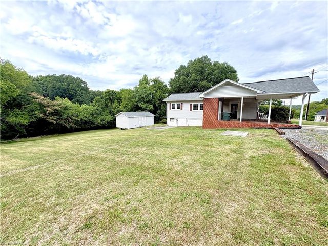 215 Clifton Street, Eden, NC 27288