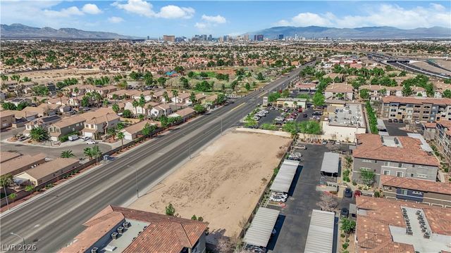 Maryland, Las Vegas, NV 89123