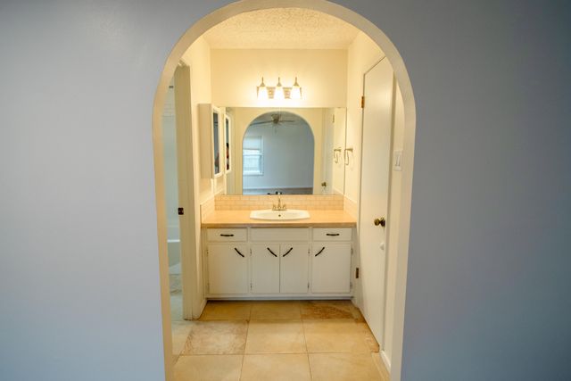 3121 Edgewood Drive, San Angelo, TX 76903