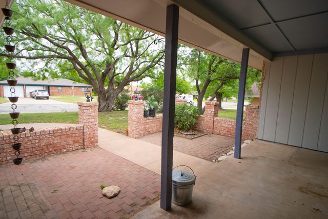 3121 Edgewood Drive, San Angelo, TX 76903