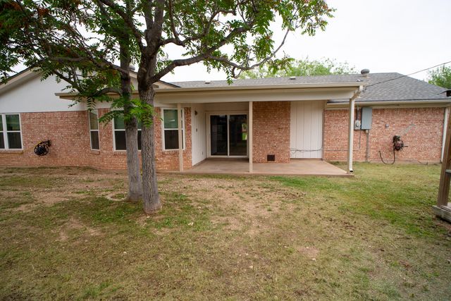 3121 Edgewood Drive, San Angelo, TX 76903