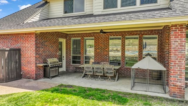 1555 Hunterglenn Drive, Aledo, TX 76008