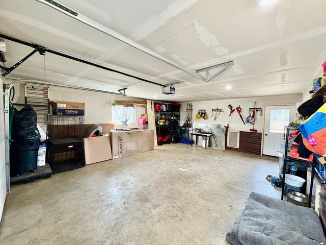 121 5th Avenue NW, Baudette, MN 56623