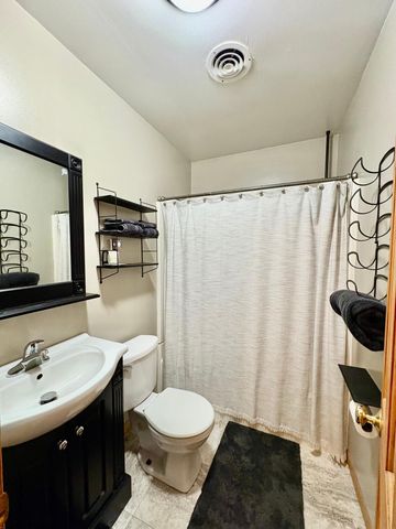 121 5th Avenue NW, Baudette, MN 56623