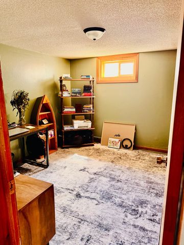121 5th Avenue NW, Baudette, MN 56623
