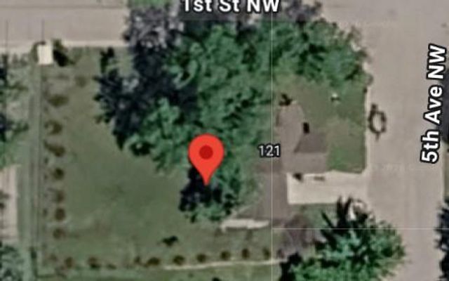 121 5th Avenue NW, Baudette, MN 56623