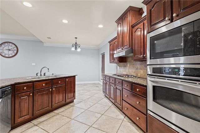 1817 Bradshire Drive, Mobile, AL 36695