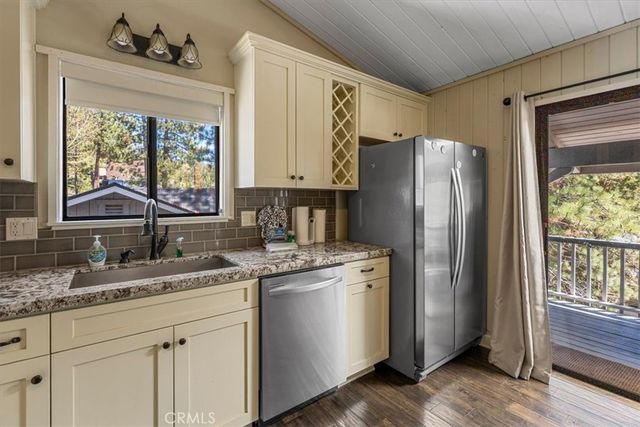 42944 Monterey, Big Bear Lake, CA 92315